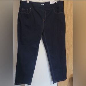 Women's Straight Leg Jeans - NWT